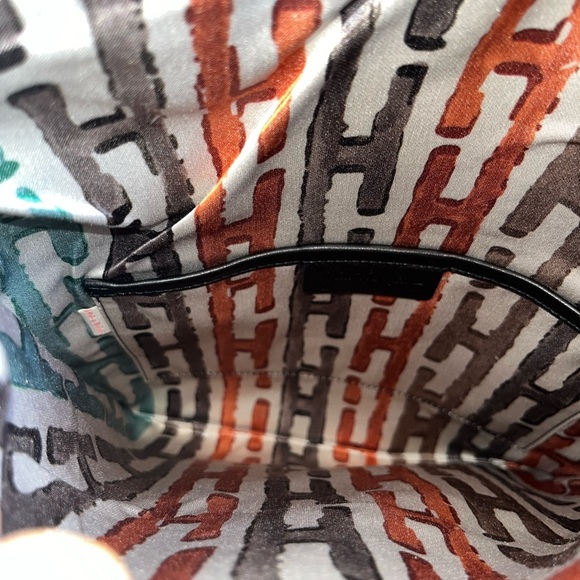 Jim Thompson Black Leather Clutch with Dragon Design - Picture 9 of 11